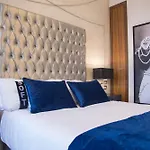 Casual Belle Epoque By Casual 4*