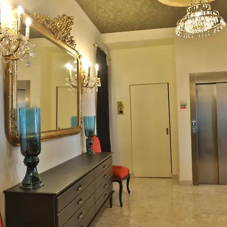 Casual Belle Epoque Готель 4*