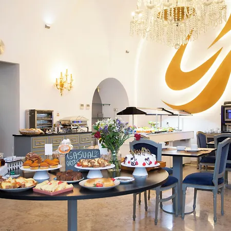 Casual Belle Epoque Otel