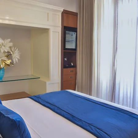 Casual Belle Epoque Szálloda 4*