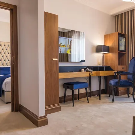 Szálloda Casual Belle Epoque