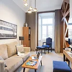 Casual Belle Epoque By Casual 4*